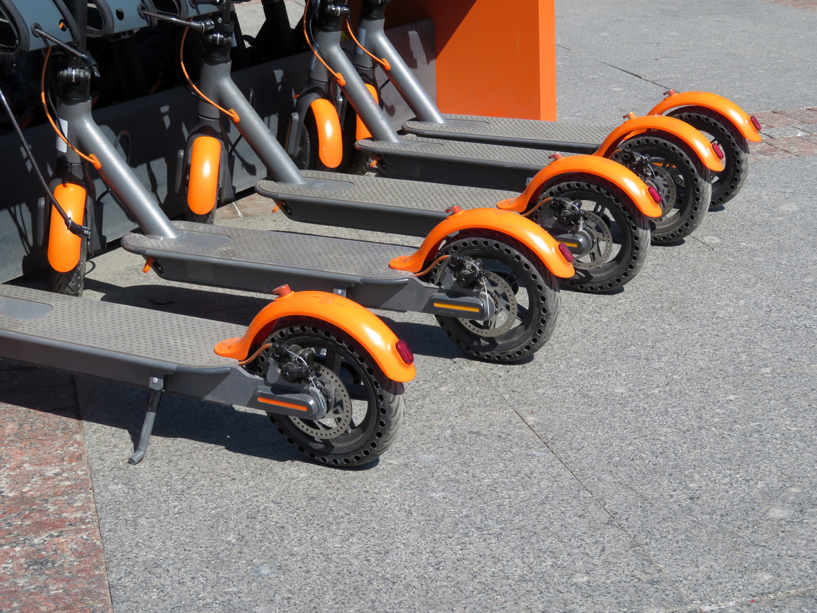 How Safe Are Motor Scooters in Clermont?